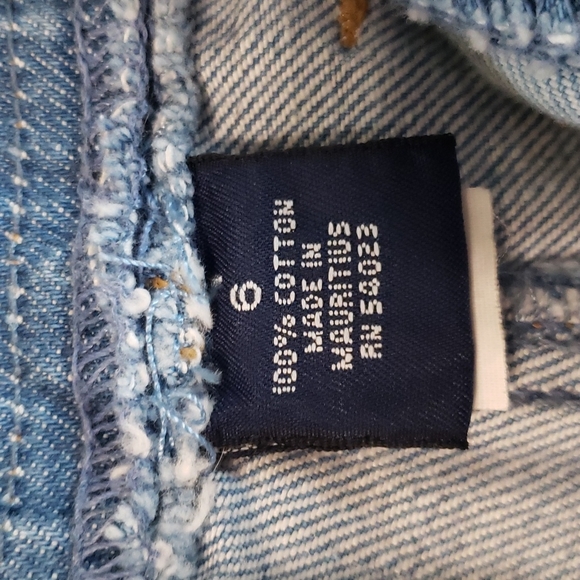 GAP Women's Vintage Jean Shorts Size 6 - Light washed - Picture 6 of 7